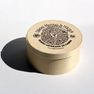 Caja de quesos de madera, ideal para reglar un queso de cabra Montes de Málaga